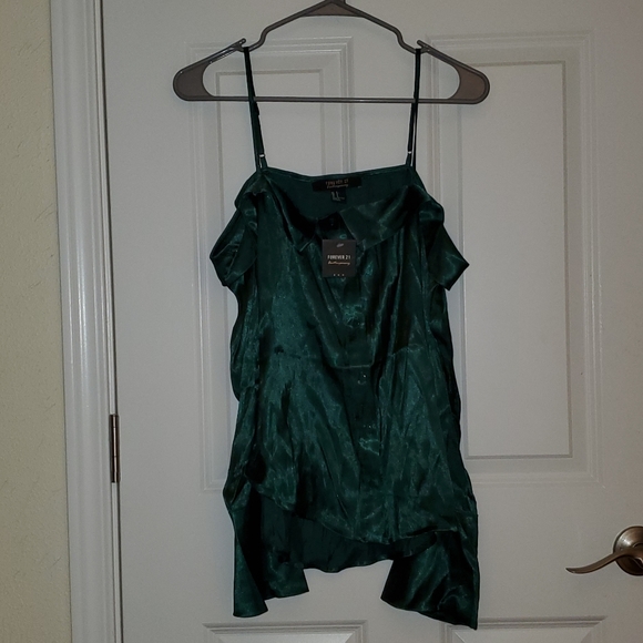 Satin blouse - Picture 1 of 7